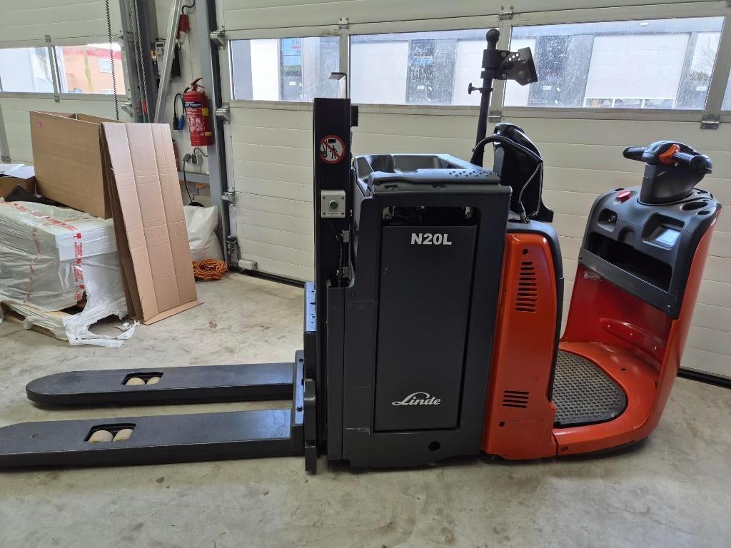 Linde vol auto, pompwagen - stapelaar van 2020 Type ; N20L, Ophalen, Zo goed als nieuw