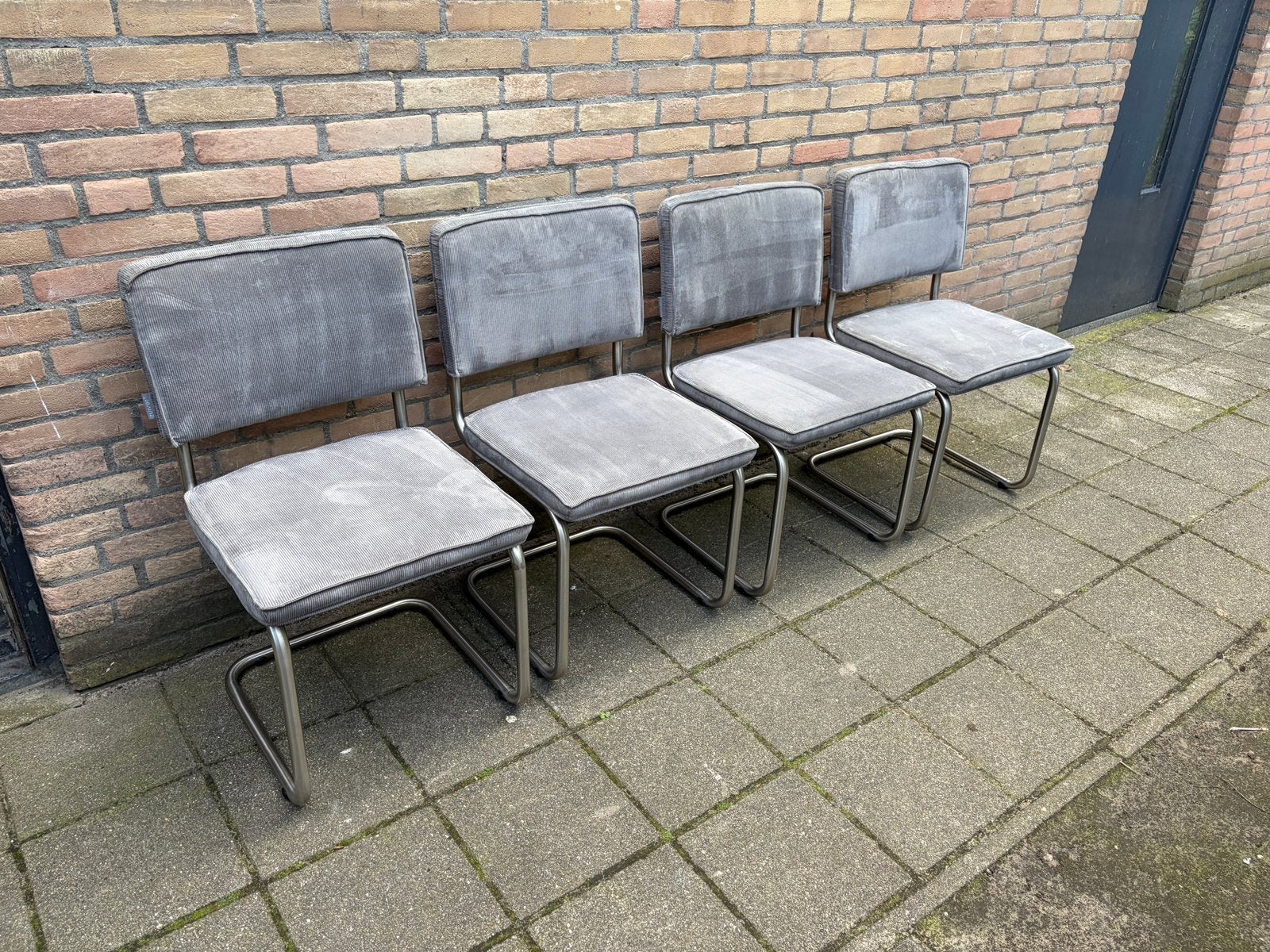 🪑✅4 Zuiver Ridge Rib Ribstoel Stoelen 🩶, Ophalen, Gebruikt, Vier, Stof