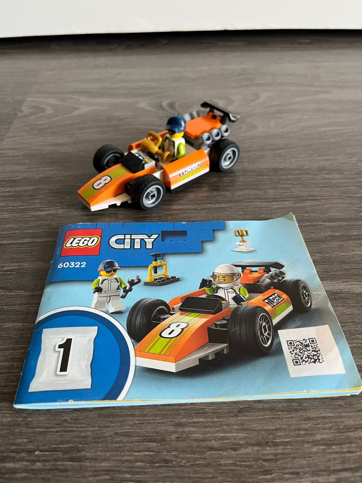 LEGO City Raceauto 60322 met instructieboekje, Ophalen of Verzenden, Zo goed als nieuw, Overige merken