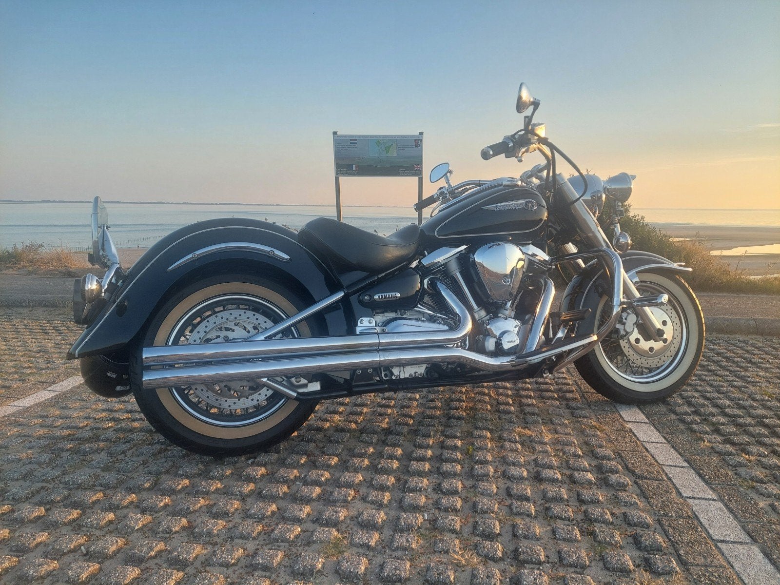 Yamaha XV1600 Wild Star, 2 cilinders, Gebruikt, Particulier, Meer dan 35 kW