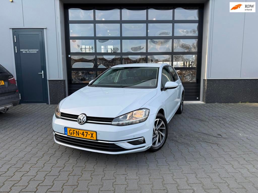 Volkswagen GOLF 1.0 TSI Comfortline Business, Auto's, Volkswagen, 125 pk, Gebruikt, Euro 6, 4 cilinders