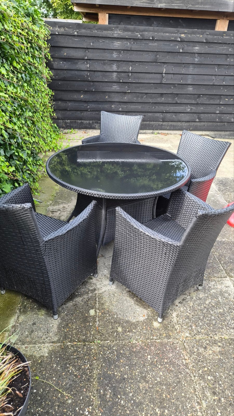 Zwarte Tuinset met Glazen Tafel - 4 Stoelen, Tuin en Terras, Ophalen, 4 zitplaatsen, Gebruikt, Wicker