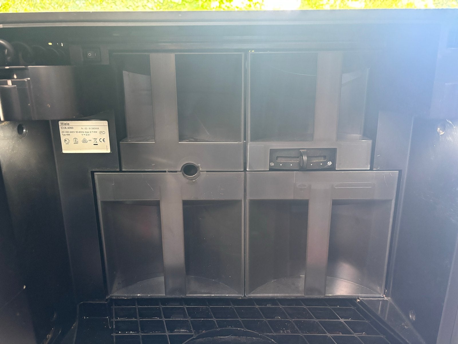 Miele CVA 4060 Inbouw Koffiemachine, Ophalen, Afneembaar waterreservoir, Gebruikt, 10 kopjes of meer
