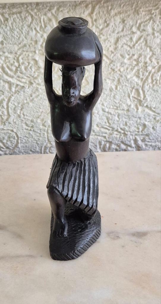 Vintage Afrikaans beeldje - Vrouw met pot, Ophalen