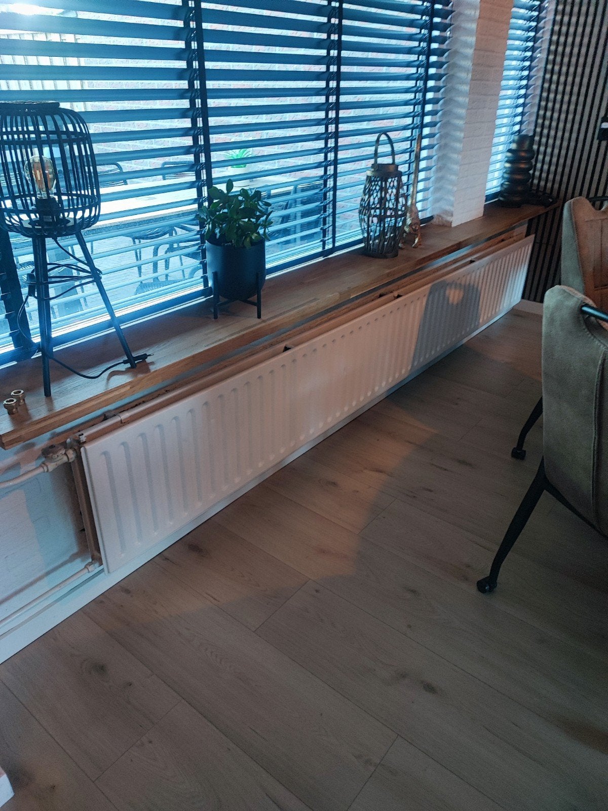 GRATIS! Witte radiator 2.90m lang, 40cm hoog, Doe-het-zelf en Verbouw, Ophalen, 30 tot 80 cm, Gebruikt, Radiator