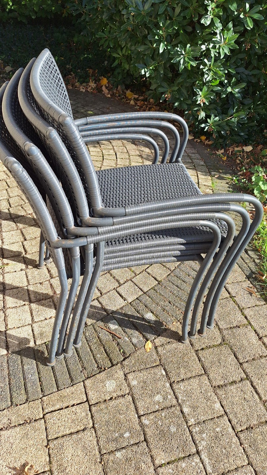 4 stapelbare tuinstoelen, antracietgrijs wicker/metaal, Ophalen, Gebruikt, Wicker, Stapelbaar