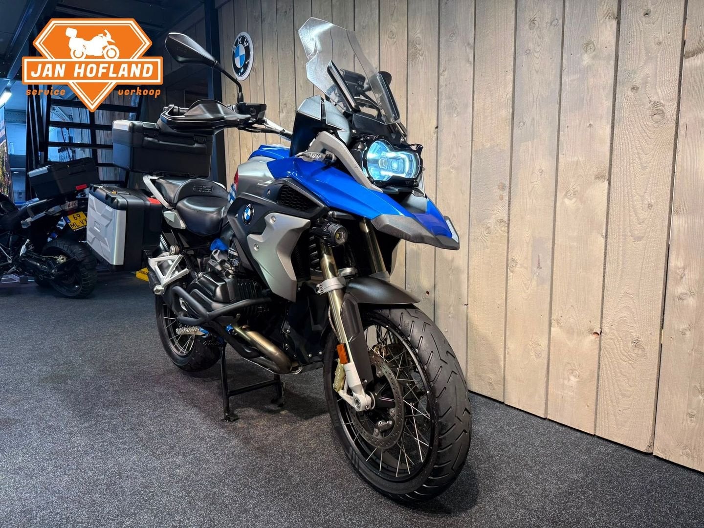 BMW R 1200 GS (bj 2019) 57,148 km, 2 cilinders, Motorrijbewijs A, Bedrijf, Meer dan 35 kW