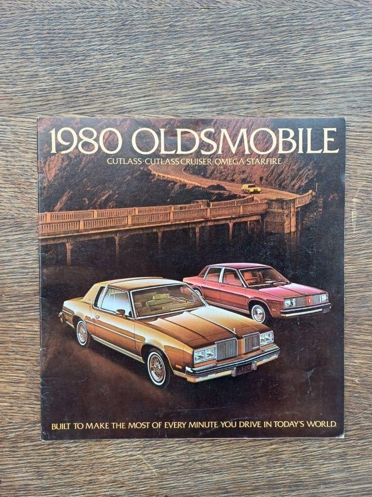 OLDSMOBILE 1980 dealer brochure folder origineel U.S.A., Ophalen of Verzenden, Zo goed als nieuw, Overige merken