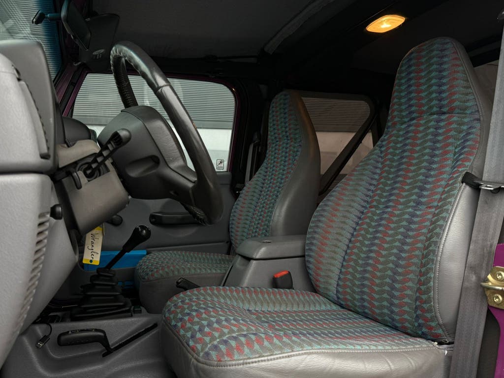 Jeep Wrangler 2.5i Softtop Cabrio Twister Uitvoering 90s Cla, foto 10