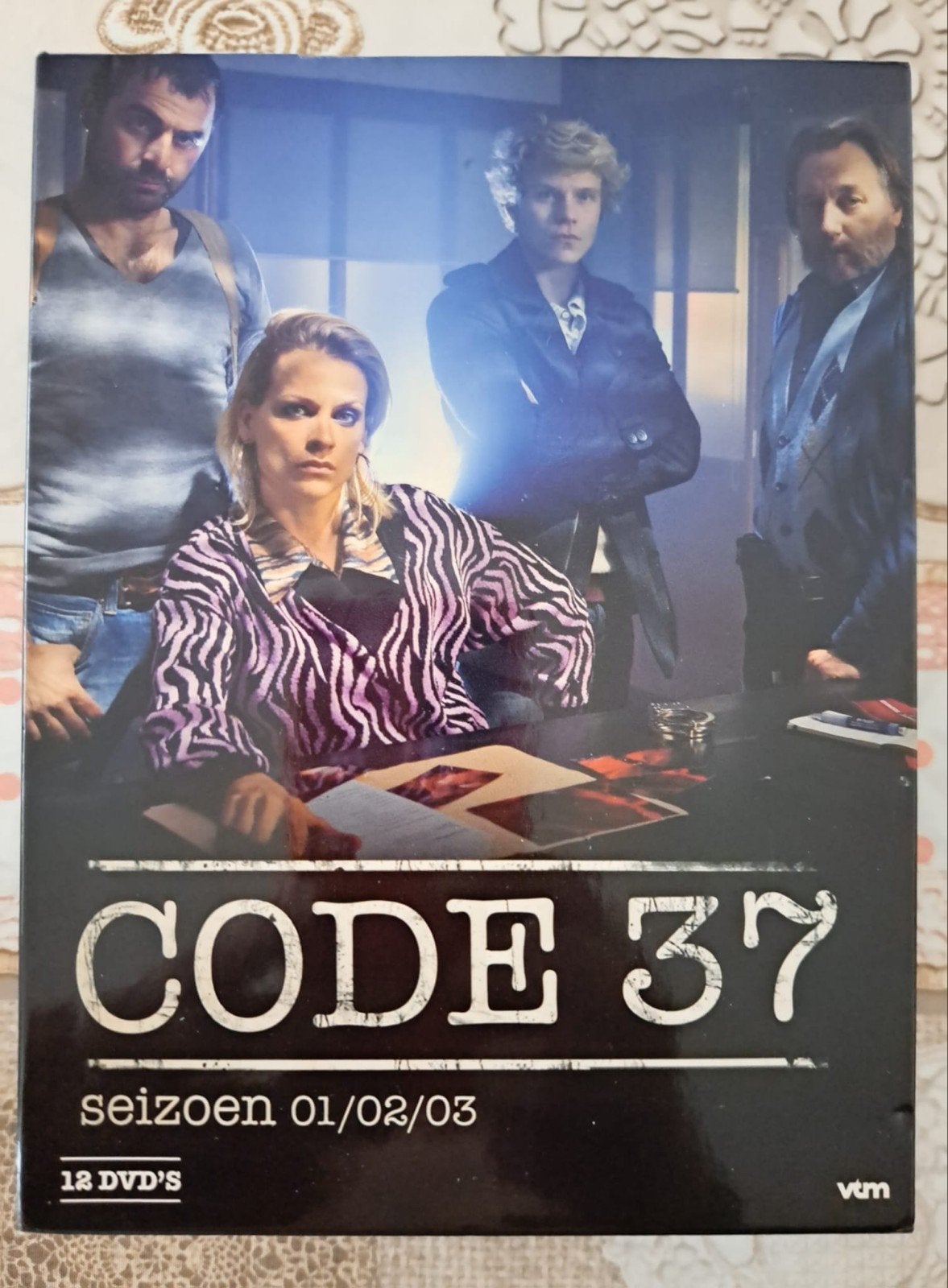 complete vlaamse serie code 37 inclusief de film, Cd's en Dvd's, Ophalen of Verzenden, Zo goed als nieuw, Drama