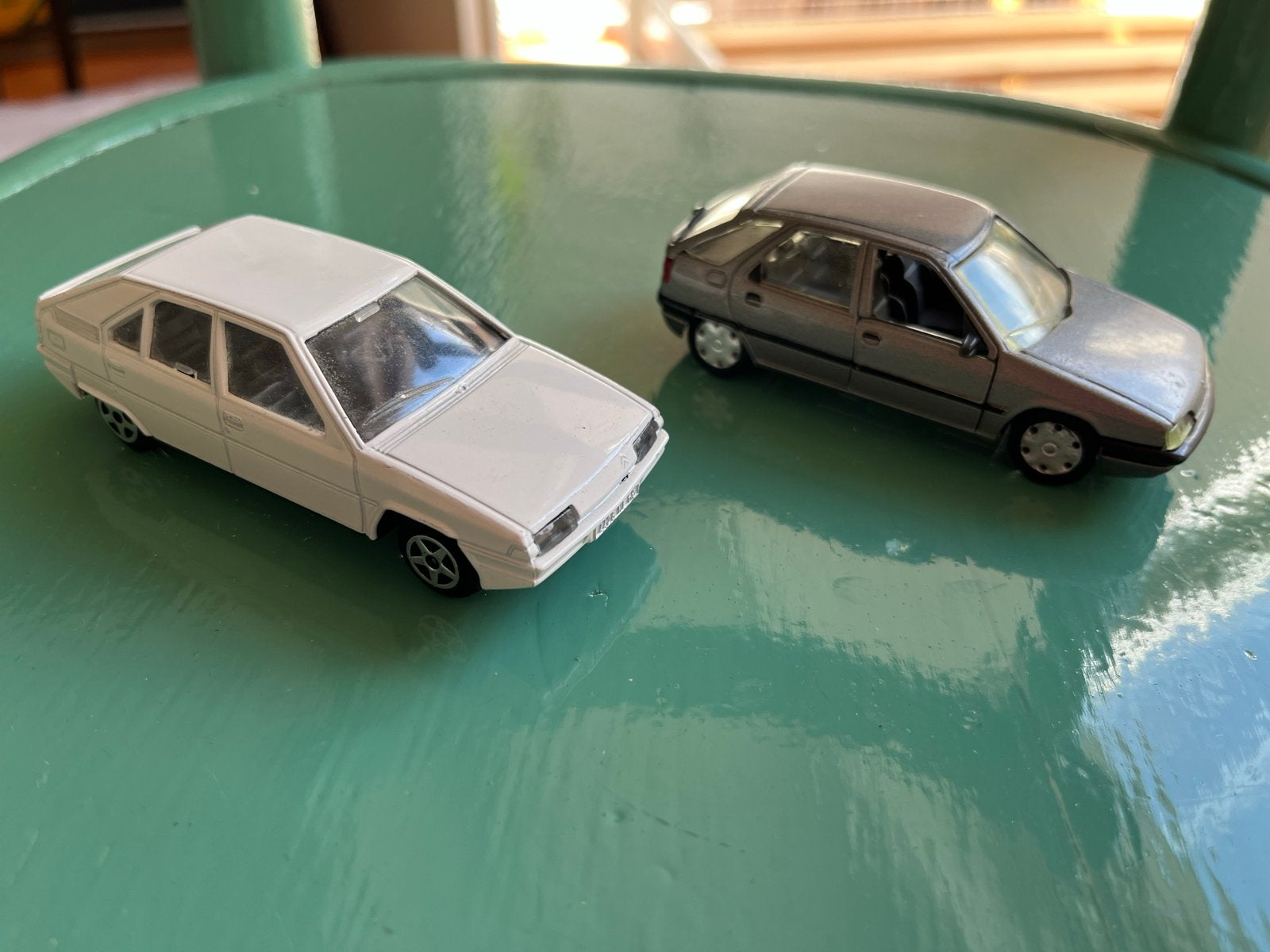 2 miniatuur Citroën auto's: BX en ZX schaalmodellen, Ophalen of Verzenden, Zo goed als nieuw, Auto's