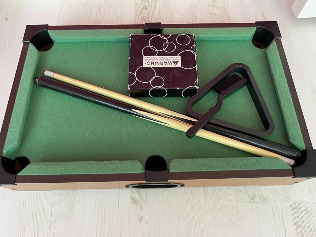 Mini poolbiljart compleet, Een of twee spelers, Ophalen of Verzenden, Gebruikt
