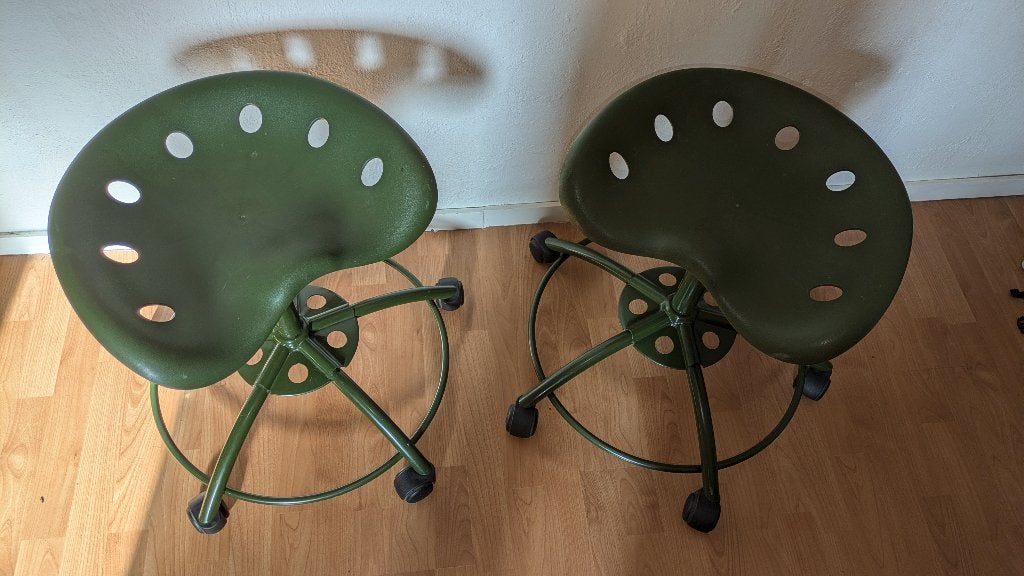 kruk met trekkerzitting, Huis en Inrichting, Ophalen, Gebruikt, Twee, Overige kleuren