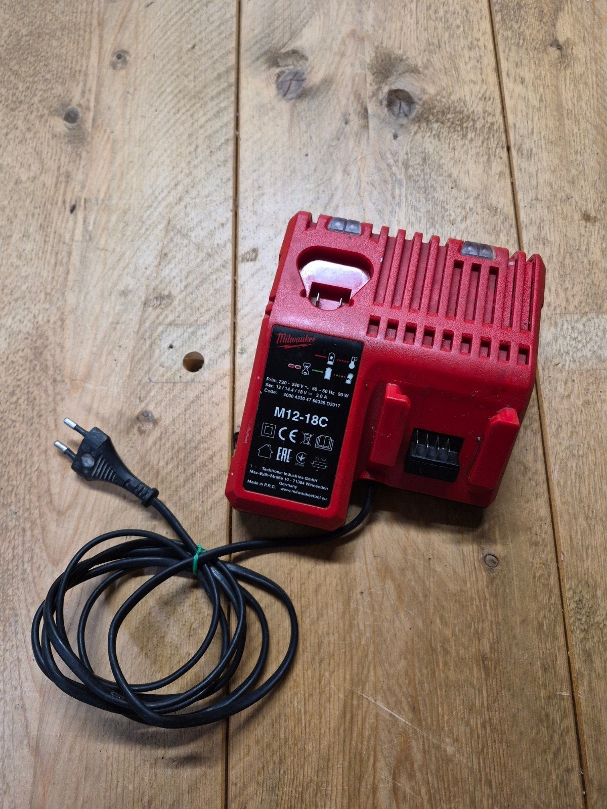 Milwaukee lader M18/M12, Ophalen of Verzenden