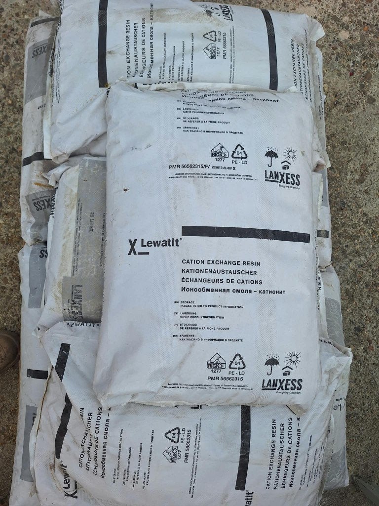 Lewatit ionenwisselaar hars waterontharder 25 liter, Ophalen, Nieuw, Waterontharder met zout
