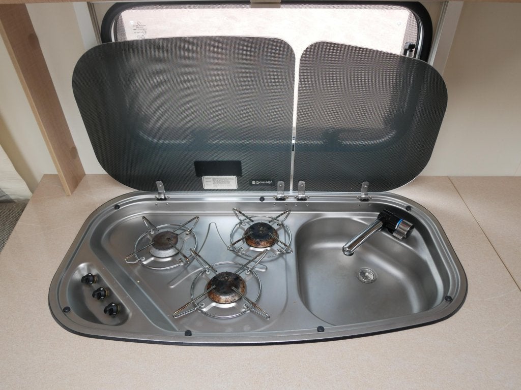 Foto 10 van Bürstner Premio 450 TS Incl. mover