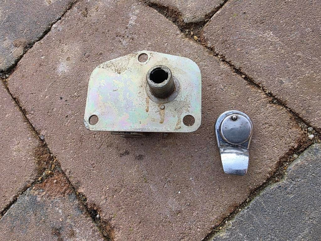 Volkswagen T2 Pickup / Pritsche Tresorklep slot, Ophalen of Verzenden