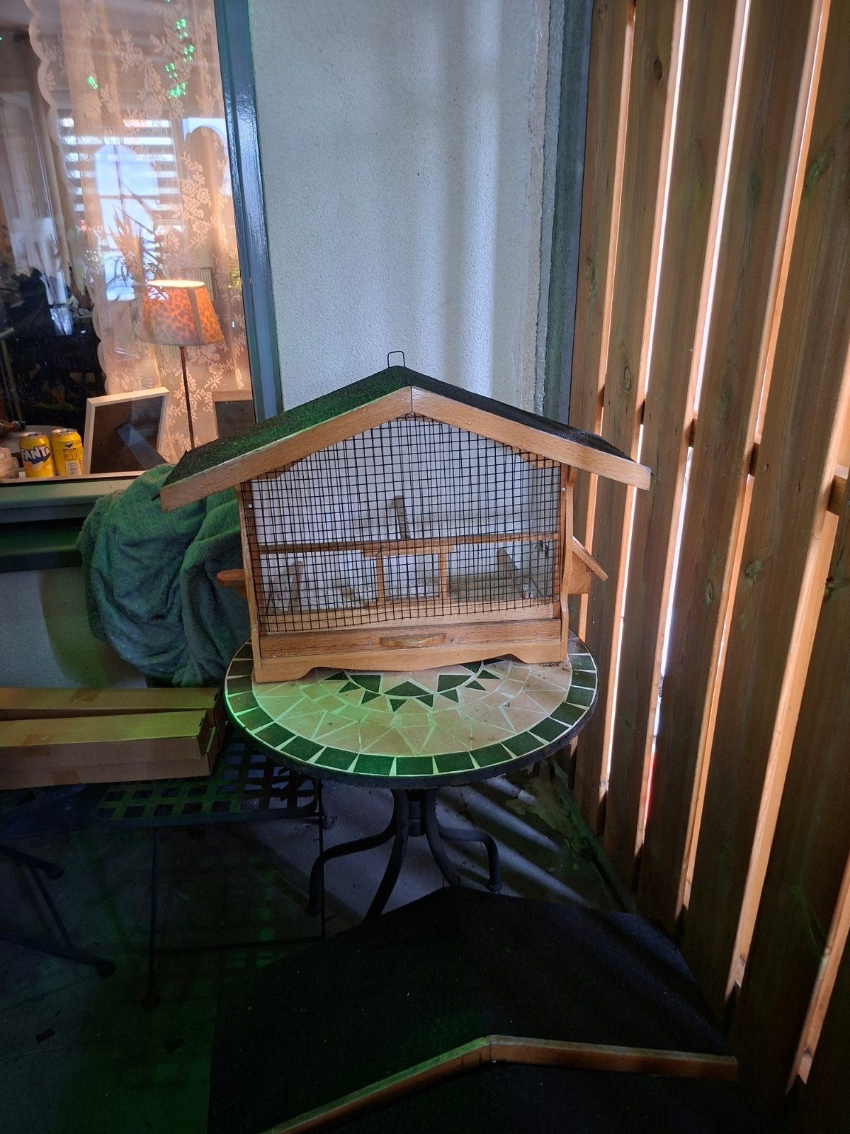 Drie hardhouten zangkooien, Dieren en Toebehoren, Vogels | Hokken en Kooien, Ophalen of Verzenden, Zo goed als nieuw, Hout, Vogelkooi