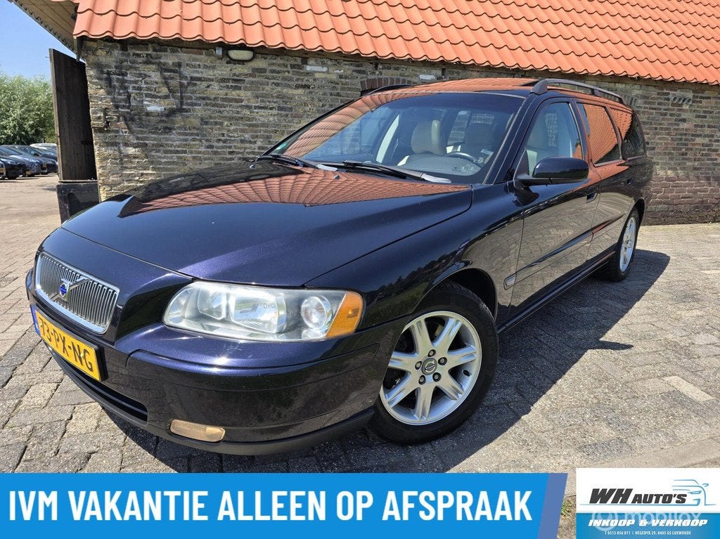 Volvo V70 2.5T Momentum, Auto's, Volvo, 1525 kg, Blauw, 2521 cc, 209 pk