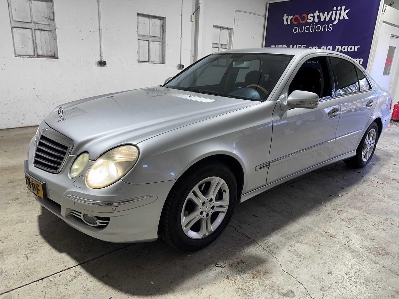 Mercedes-Benz - E-klasse - 200 CDI Avantgarde AUTOMAAT- 54-T, Automaat, Gebruikt, 4 cilinders, Origineel Nederlands