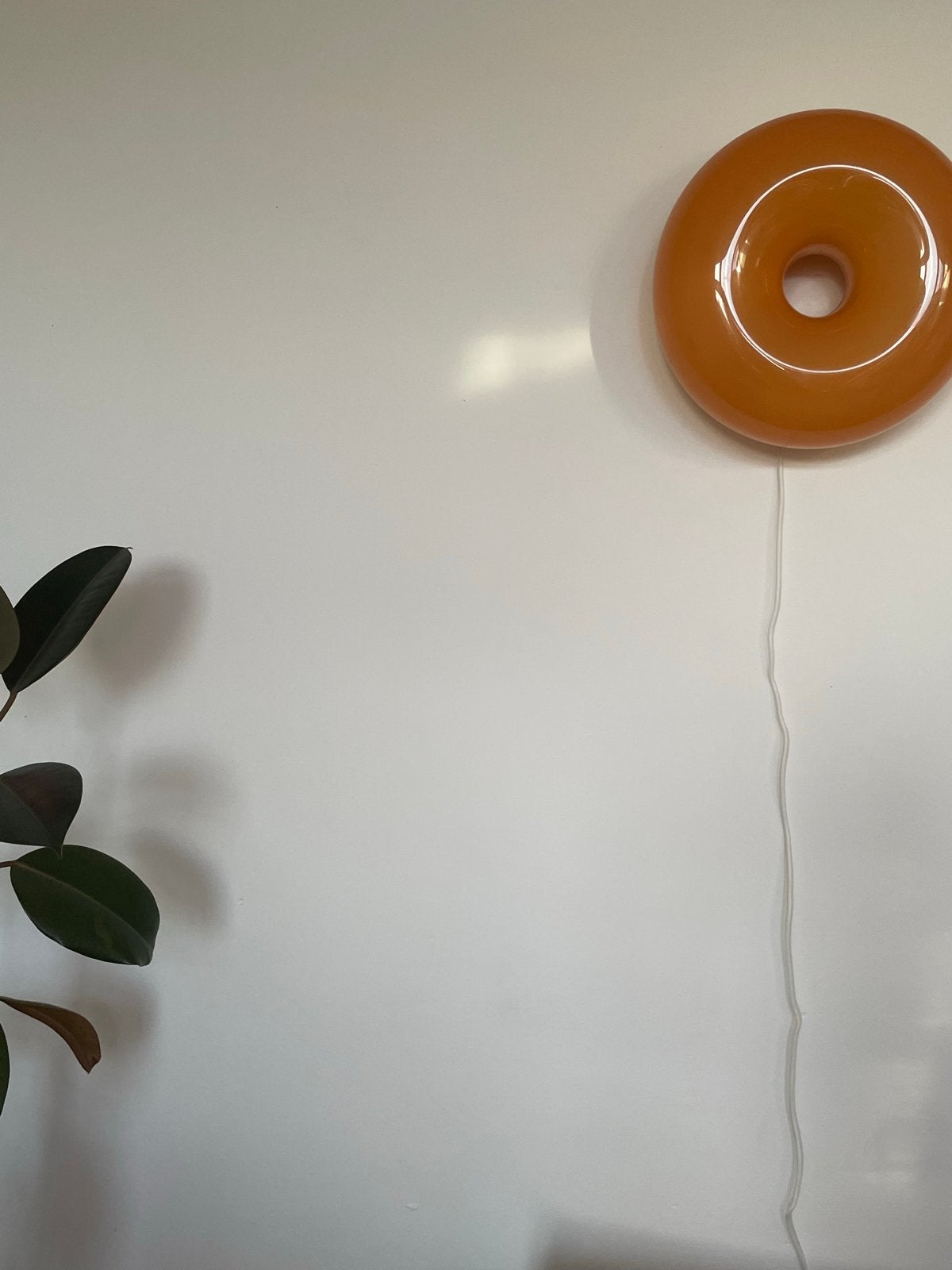 Ikea Oranje Glazen Donut Wandlamp, Ophalen, Gebruikt, Glas