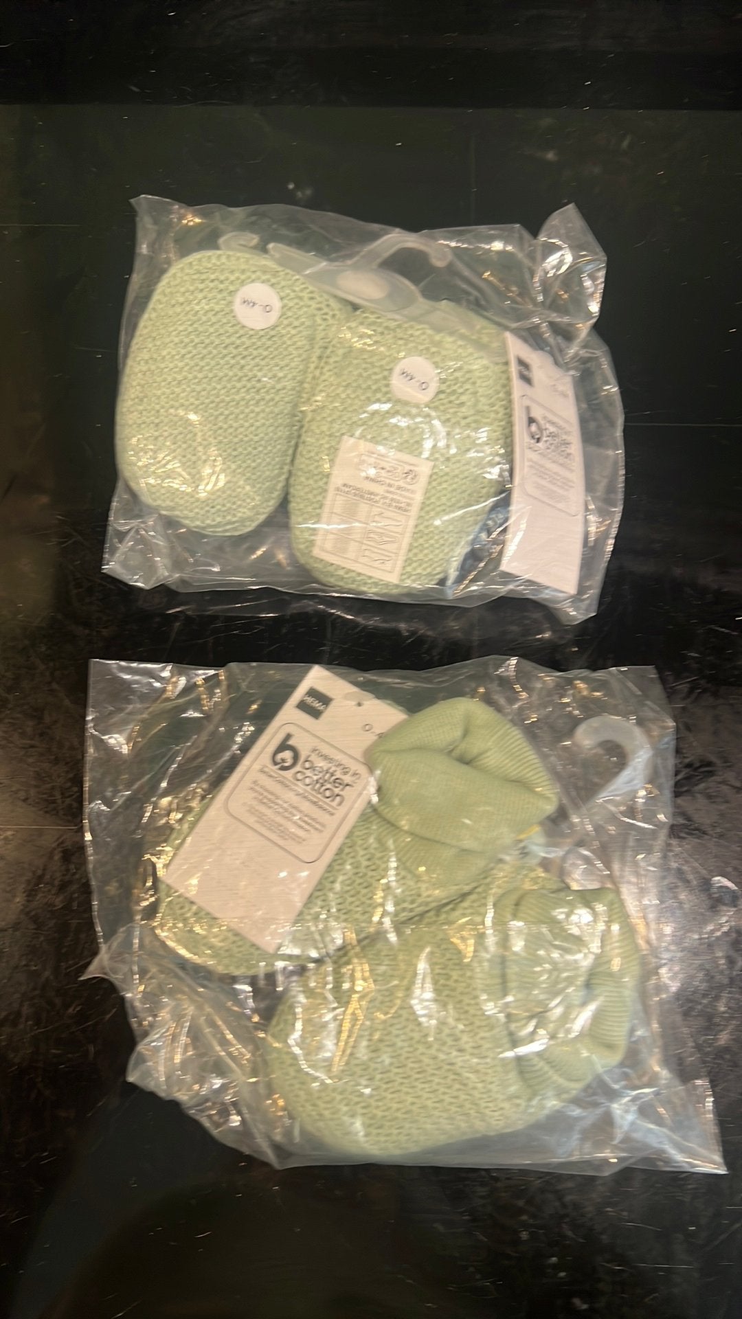 Nieuw! Hema babyslofjes mt 0-4 mnd pastelgroen, Kinderen en Baby's, Babykleding | Schoentjes en Sokjes, Ophalen of Verzenden, Zo goed als nieuw