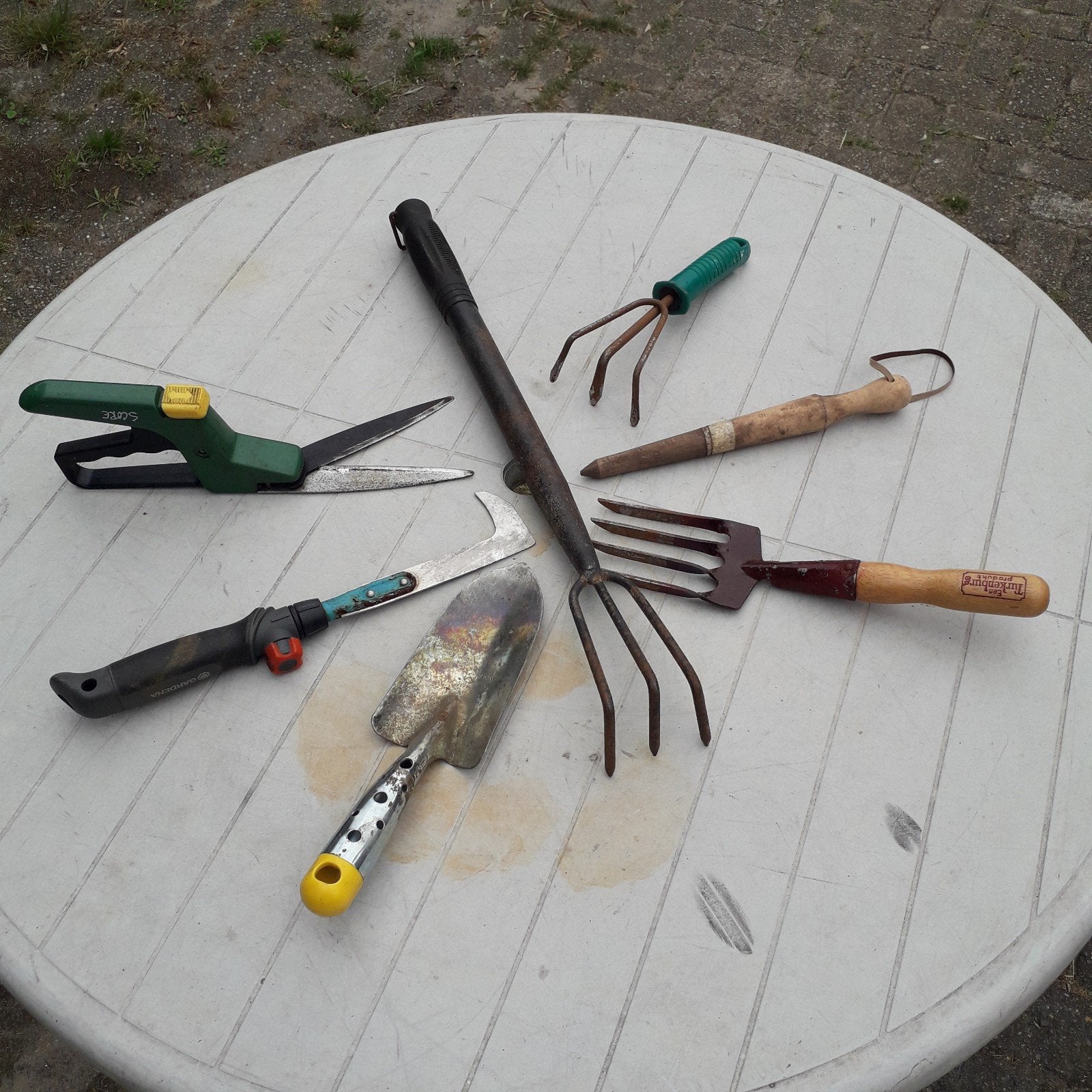 Diverse set handgereedschap voor in de tuin, Tuin en Terras, Hand-tuingereedschap, Ophalen, Gebruikt, Vork, Gardena, Turkenburg