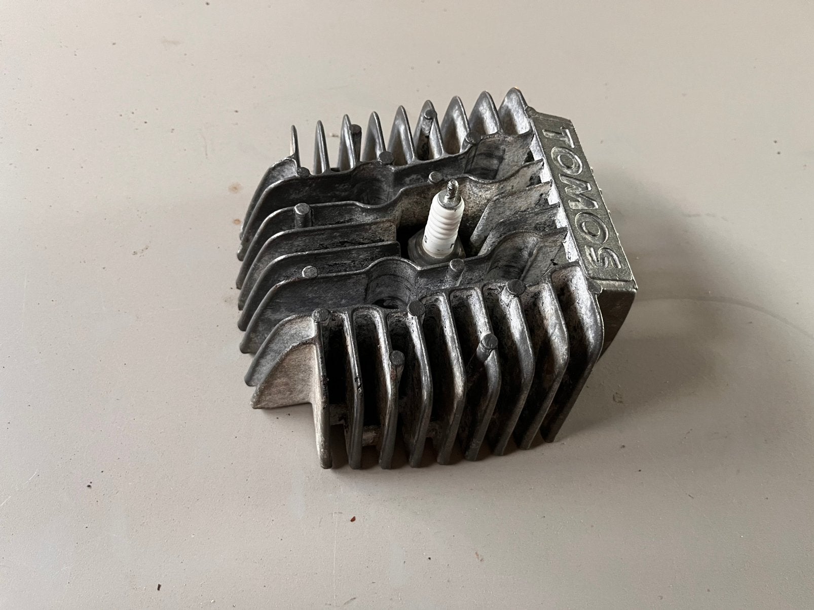 Cilinder kop 50cc standaard, Fietsen en Brommers, Ophalen of Verzenden, Gebruikt, Cilinder
