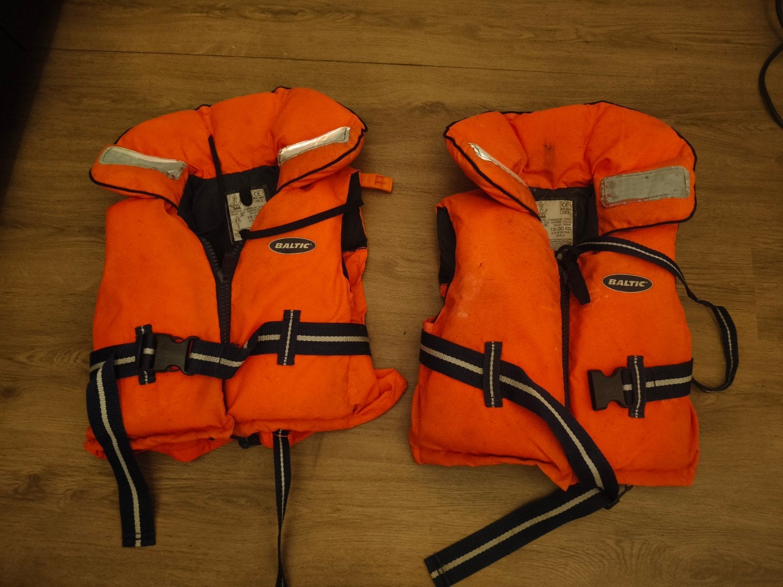 2 reddingsvest jes voor kinderen, Ophalen, Kind, Reddingsvest of Zwemvest