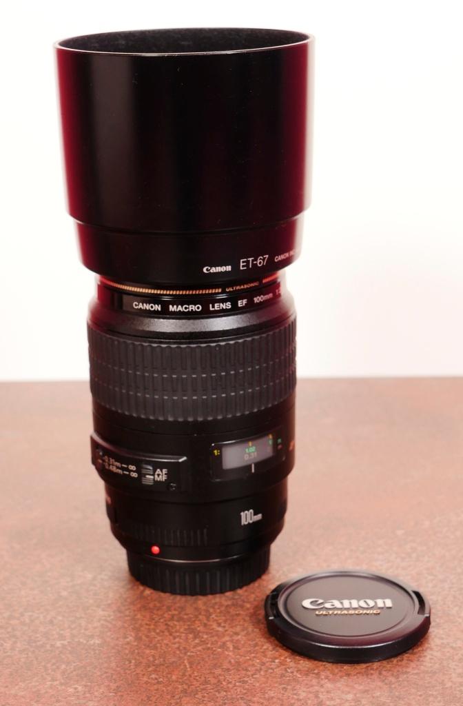 Canon Macro lens 100mm F:2.8 in nieuwstaat, Audio, Tv en Foto, Fotografie | Lenzen en Objectieven, Ophalen of Verzenden, Zo goed als nieuw