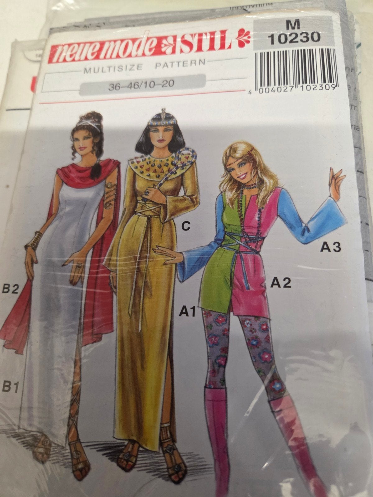 zolderopruiming diverse naaipatronen neue mode verkleed, Hobby en Vrije tijd, Overige merken, Overige typen, Vrouw, Ophalen of Verzenden