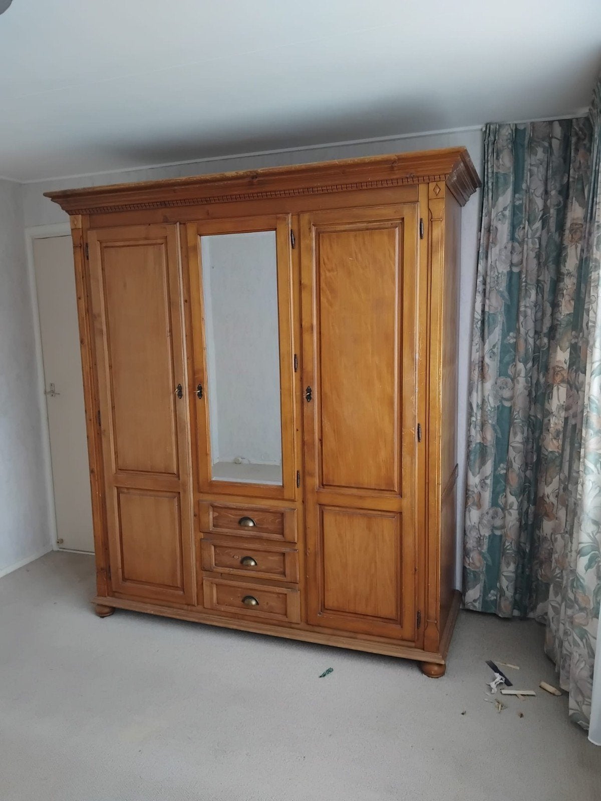 Grenenhouten hang- legkast met 3 lades, Huis en Inrichting, Met deur(en), 200 cm of meer, 150 tot 200 cm, Ophalen of Verzenden