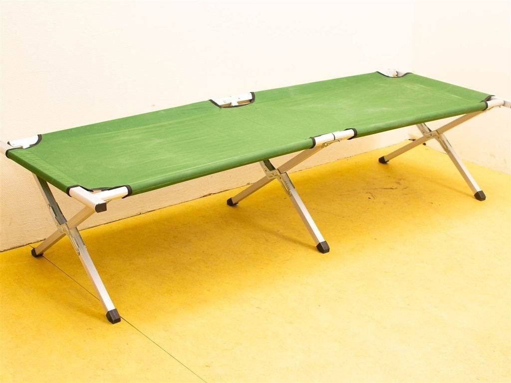 Kampeerbed 31027, Ophalen of Verzenden, Gebruikt, Campingkast