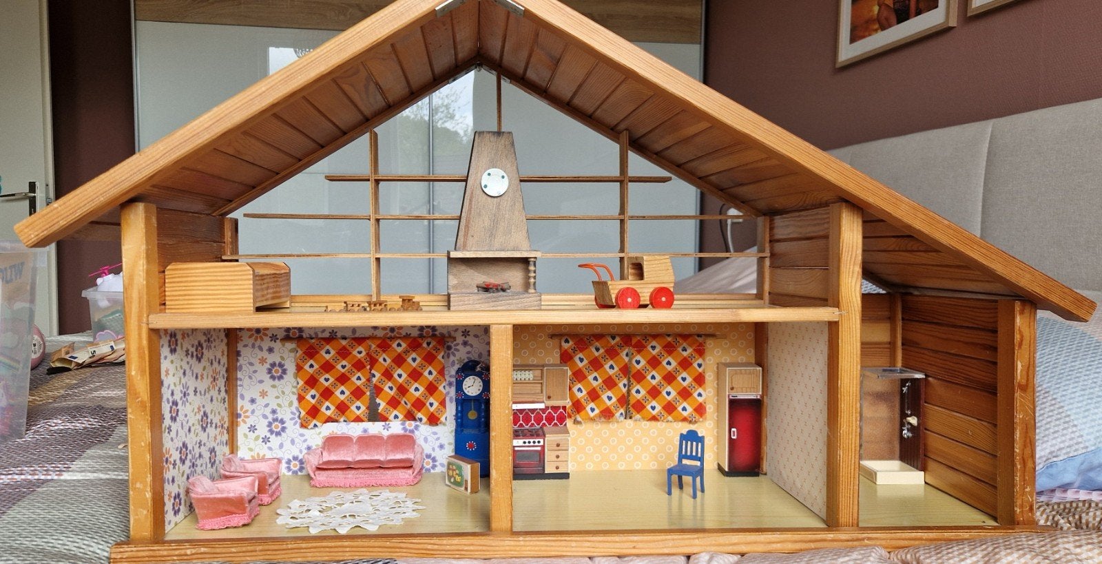 Vintage Houten Poppenhuis met Meubels, Ophalen, Gebruikt, Poppenhuis