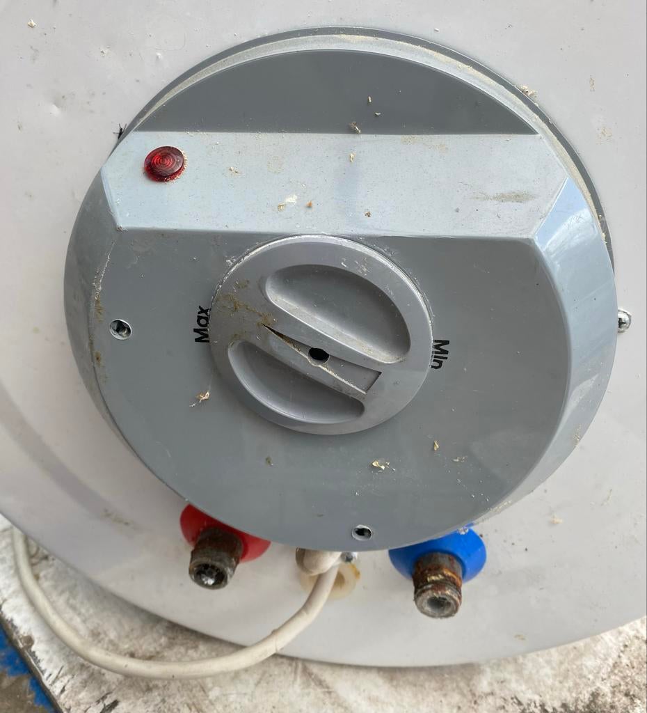 Boiler 60 liter - gebruikte staat, Doe-het-zelf en Verbouw, Geisers en Boilers, Gebruikt, 20 tot 100 liter, Onbekend, Boiler