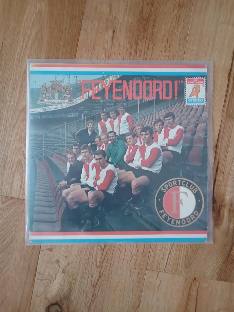 Feyenoord Vinyl LP met handtekeningen + verslag AC Milan, Ophalen of Verzenden, Zo goed als nieuw, 12 inch
