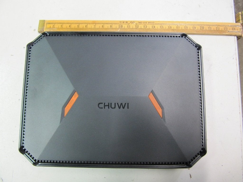 Chuwi herobox. Mini pc. 19X14x4 cm.Nuc.8Gb,256 SSD,500GB HDD, Herobox, 2 tot 3 Ghz, 8 GB, Nieuw