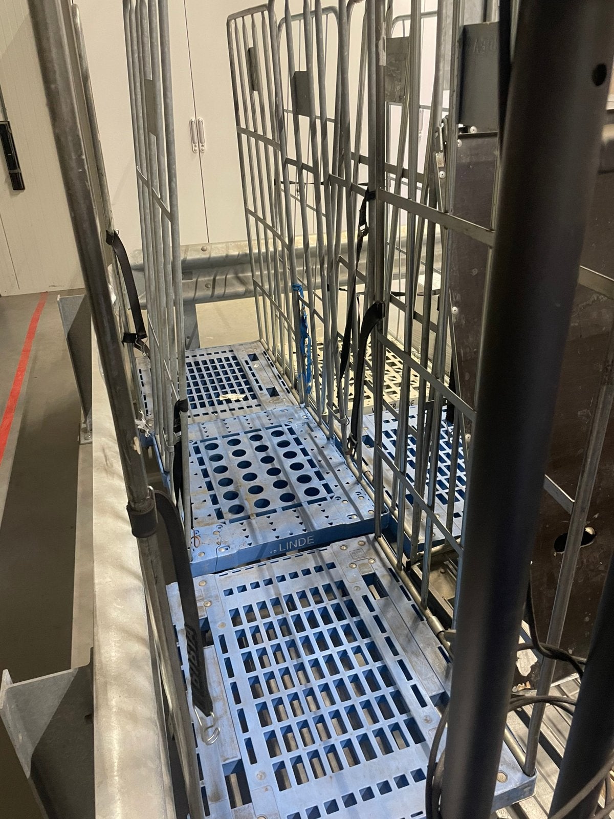 5 rolcontainers, 100 liter of meer, Ophalen, Gebruikt, Transportkar