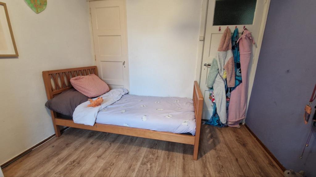 La Redoute vintage "malu" houten eenpersoonsbed, Ophalen, Gebruikt, Minder dan 140 cm, Matras