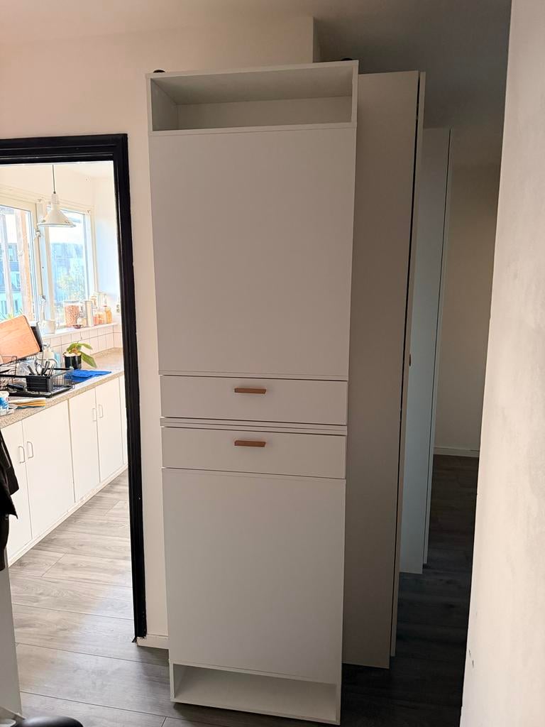 Smalle hoge kast met lades en open vakken voor schoenen, Ophalen, Met plank(en), Gebruikt, 200 cm of meer