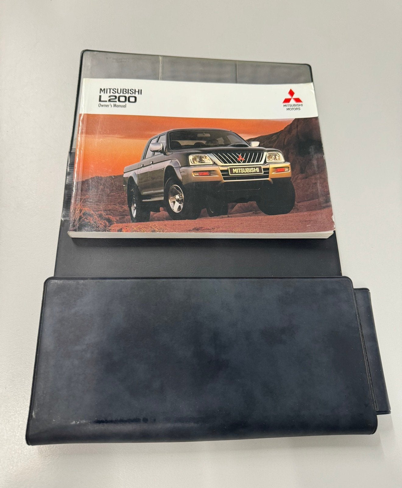 Mitsubishi L200 Handbook Owners Manual Handleiding boek map, Auto diversen, Ophalen of Verzenden