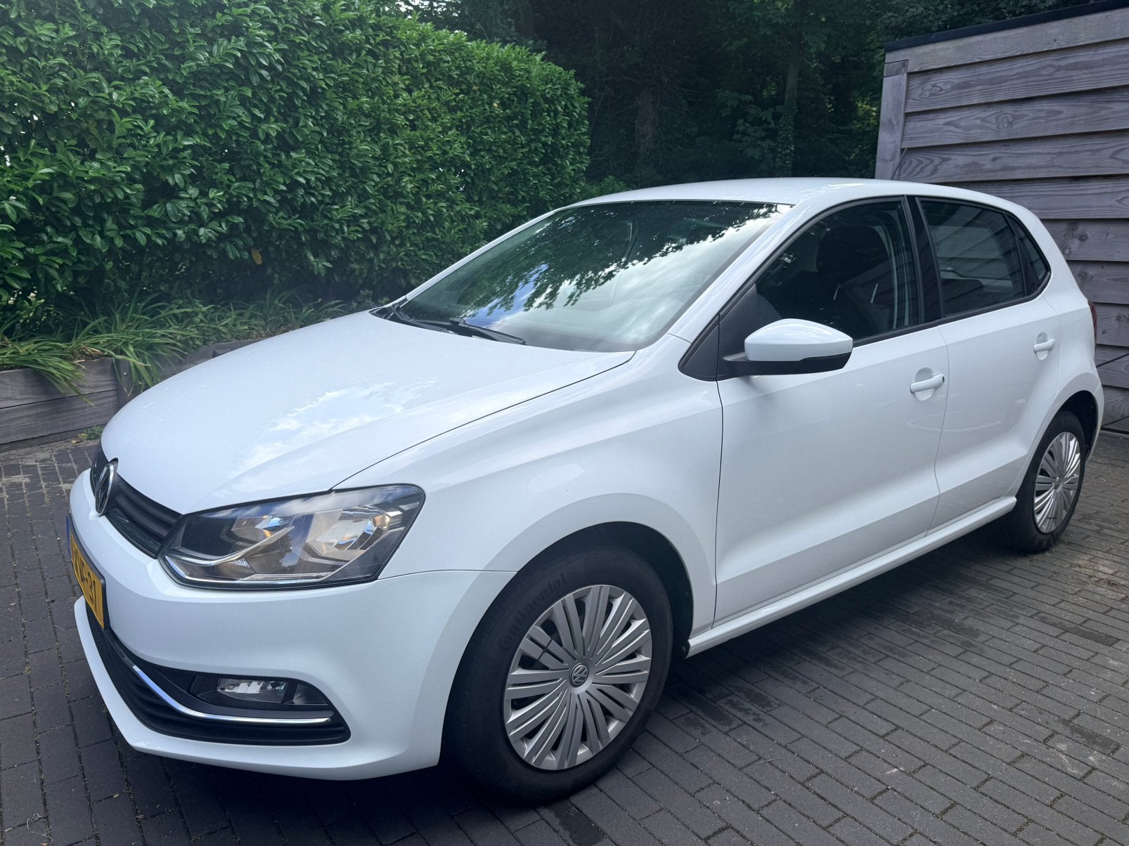 Volkswagen Polo 1.2 TSI 66KW 2014 Wit, Stof, 40 €/maand, Euro 6, 4 cilinders