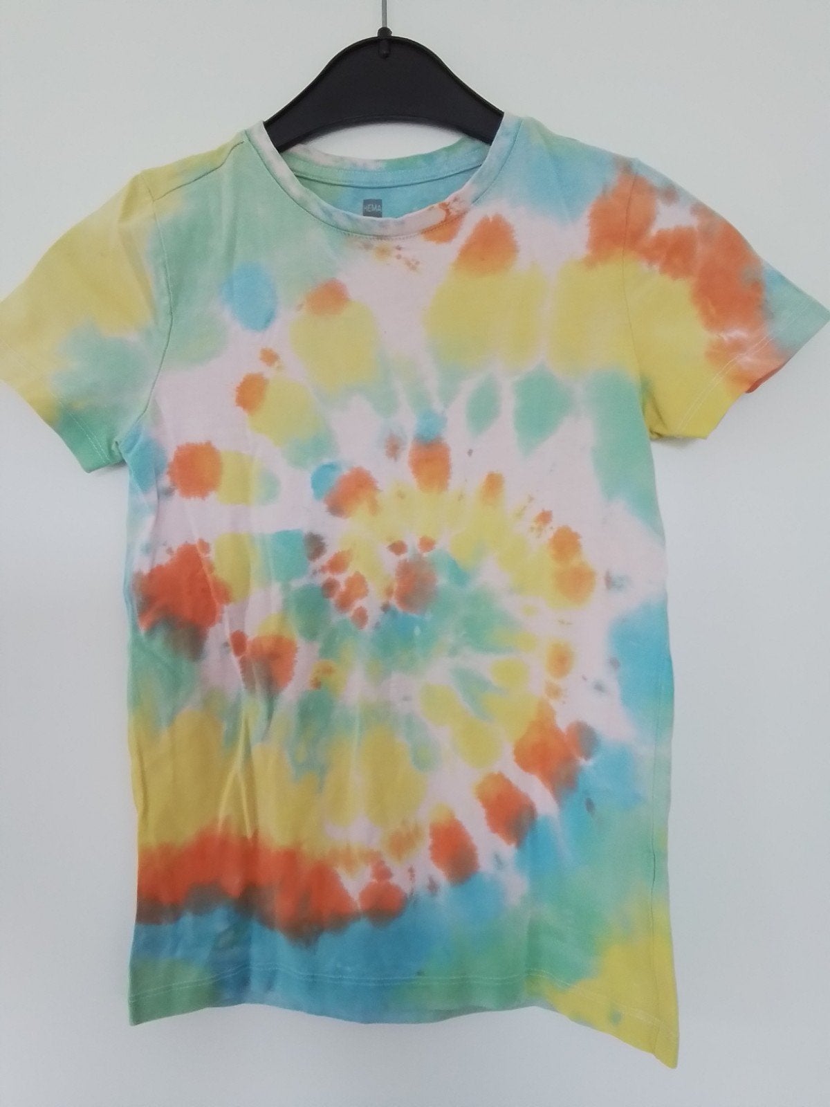 izgst Tie-dye shirtje mt 134-140, Meisje, Ophalen of Verzenden, Zo goed als nieuw, Shirt of Longsleeve