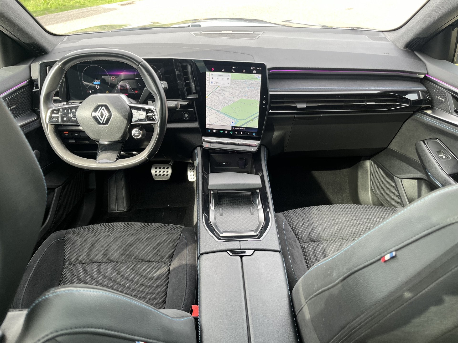 Renault Austral E-Tech full hybrid 200 Iconic Esprit Alpine, Auto's, Gebruikt, 1199 cc, 1492 kg, Bedrijf