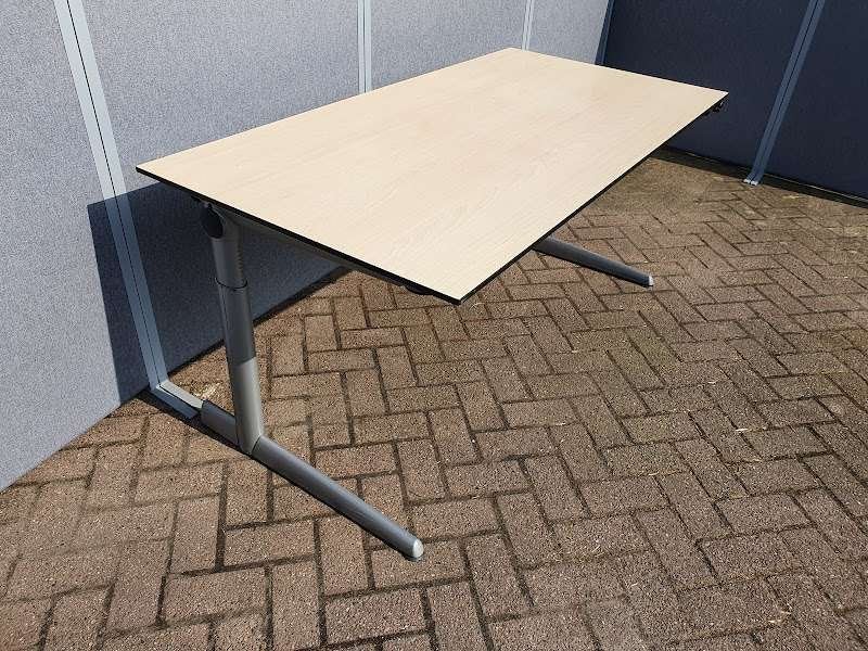 Ahrend 500 bureau ( meerdere ) ook ladeblokken, 160 cm, In hoogte verstelbaar, Kofferen 60, 5492 BP Sint-Oedenrode, Ophalen of Verzenden