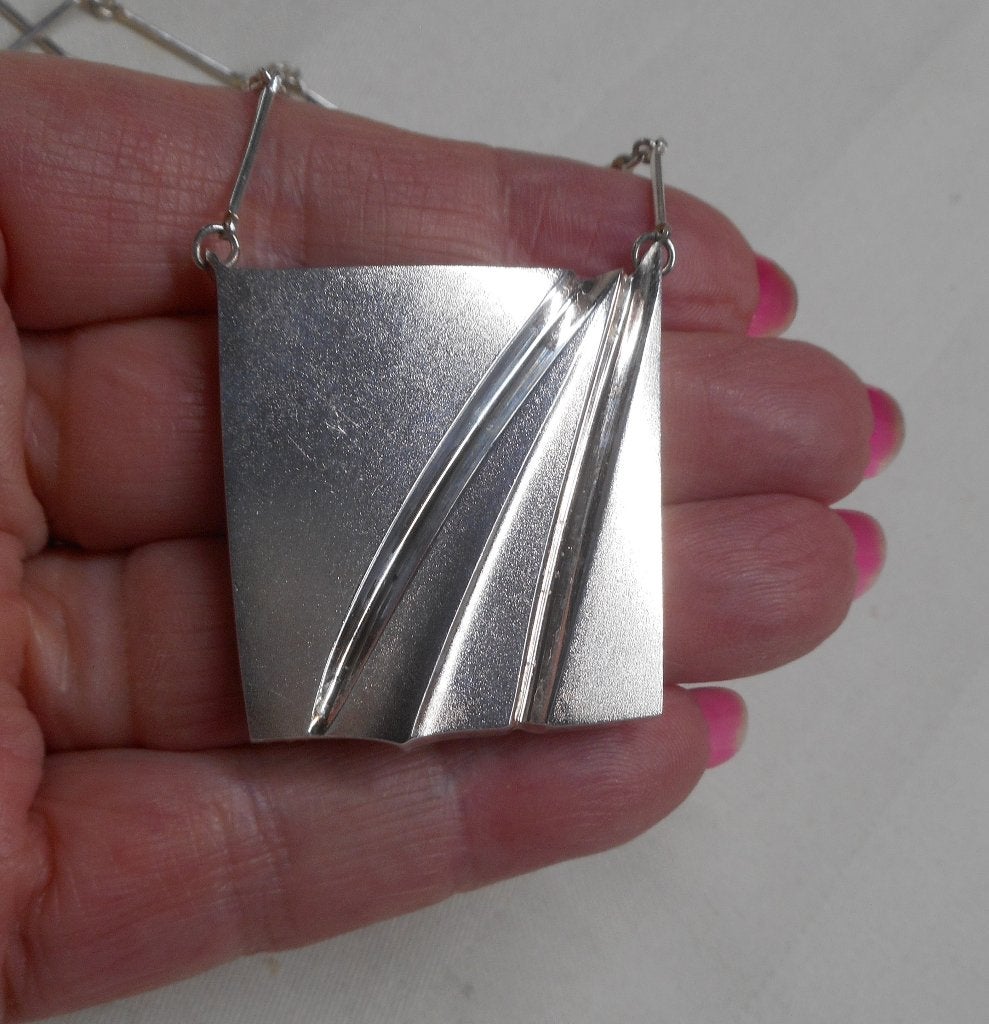Matti Hyvarinen zilveren modernistische collier nr.188, Verzenden, Zilver, Ketting
