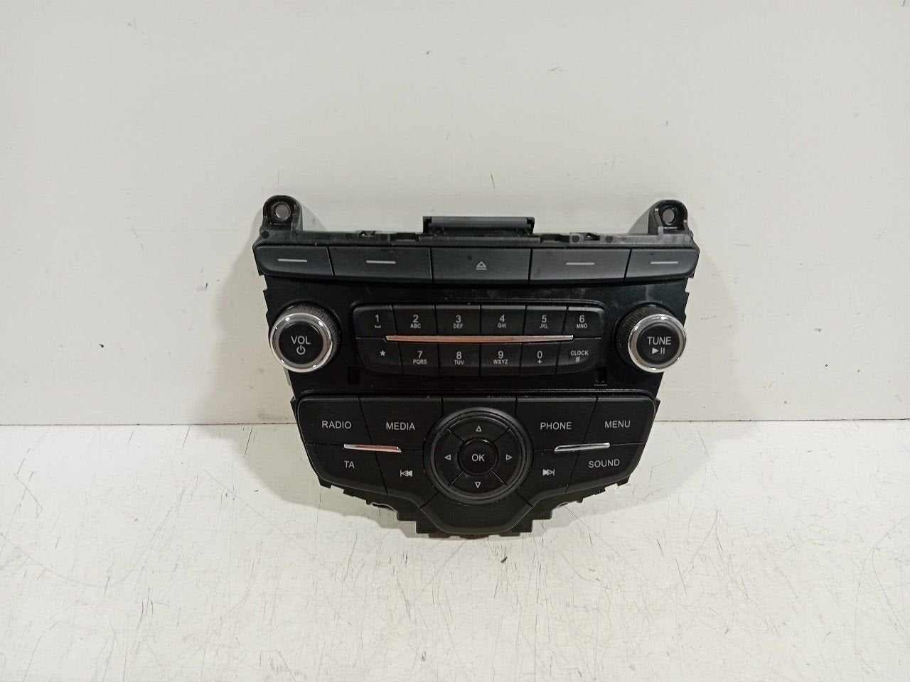 Bedieningspaneel multi media Ford Ka, Onderdelen@venauto.nl, Van der Ven Autorecycling B.V., Gebruikt, Ettenseweg 76, 4706 PB Roosendaal, The Netherlands