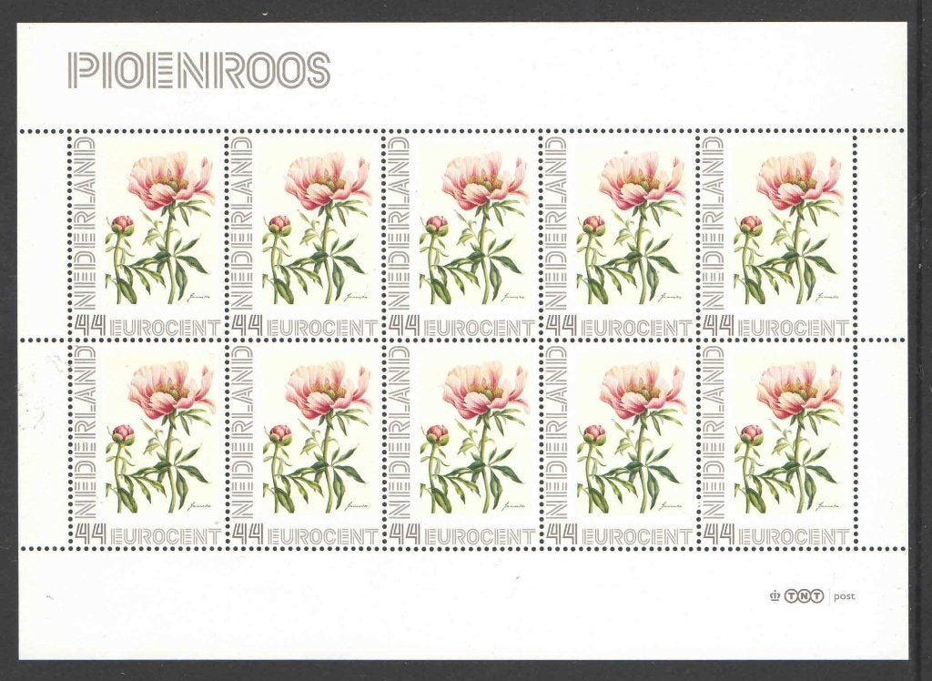 Bloemenpracht op postzegels: Pioenroos, Ophalen of Verzenden, Na 1940, Postfris