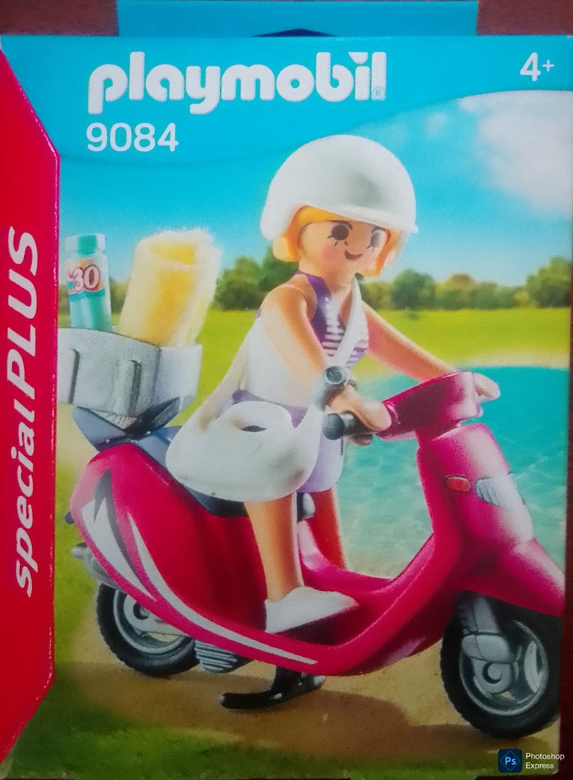 Special Plus Zomers Meisje Met Scooter 9084, Ophalen of Verzenden, Gebruikt