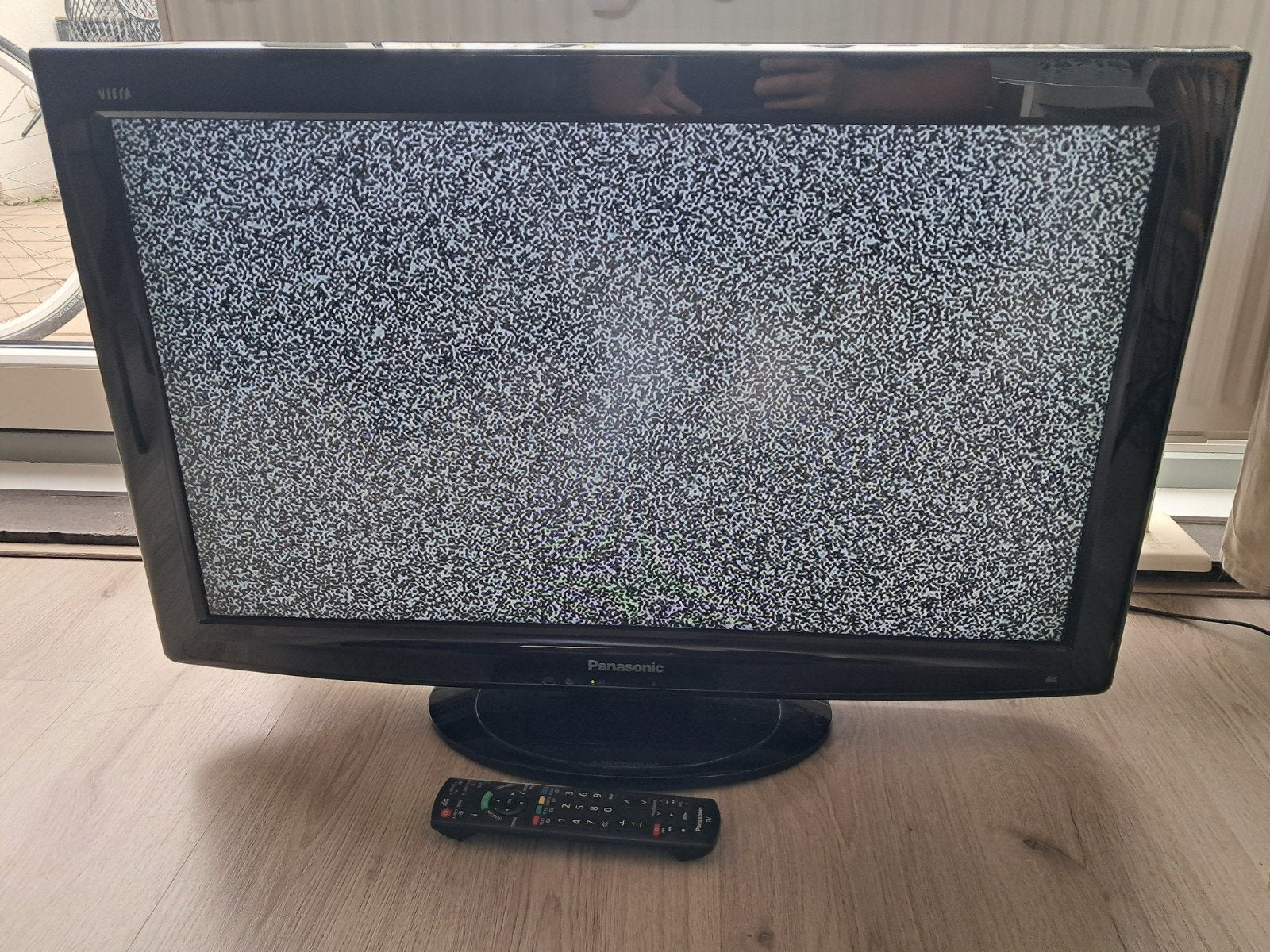 Panasonic lcd tv tx-l32c10e, Ophalen, Panasonic, 50 Hz, Zo goed als nieuw